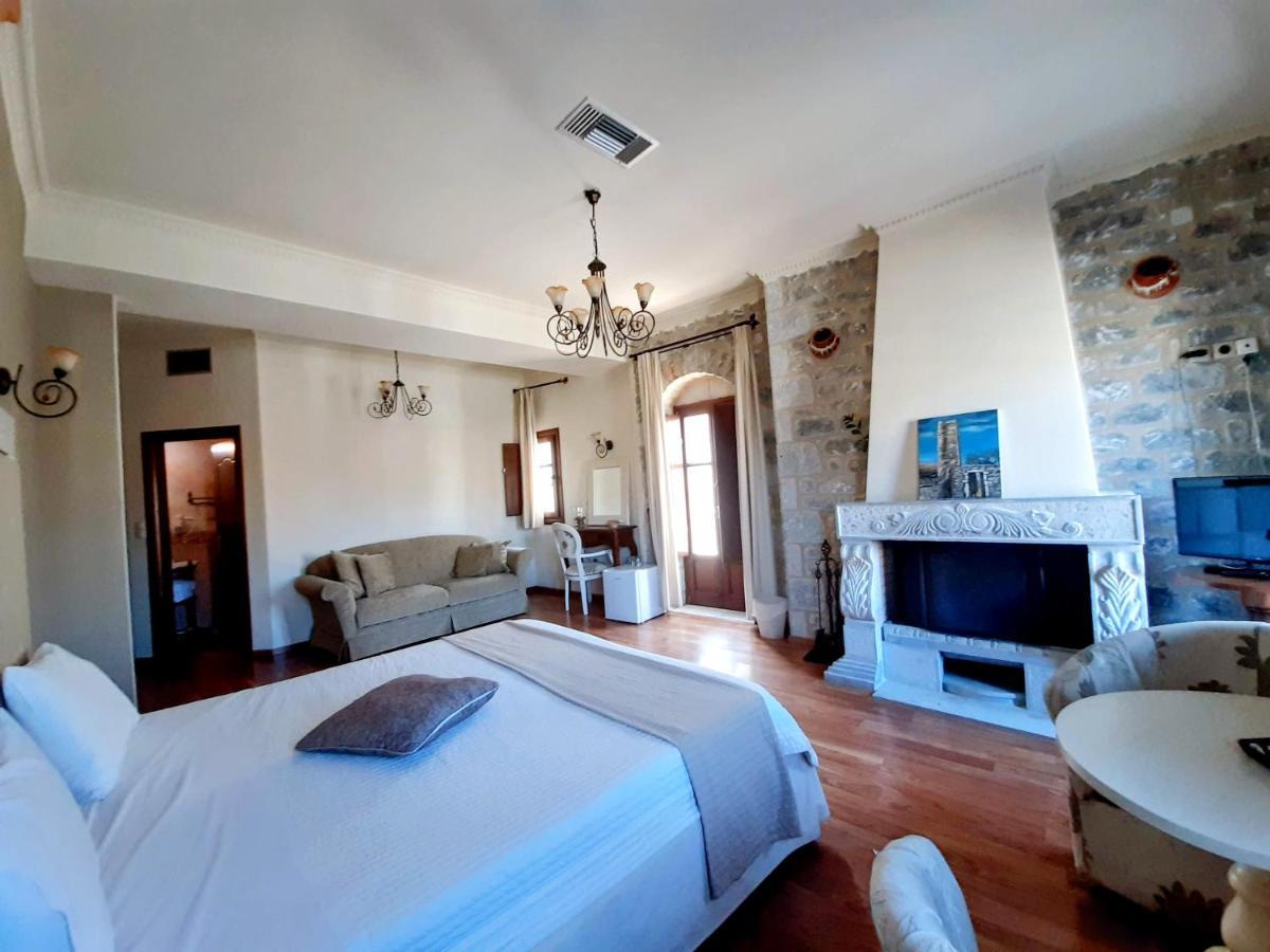 Areos Polis Boutique Hotel อาเรโอโปลิส ภายนอก รูปภาพ