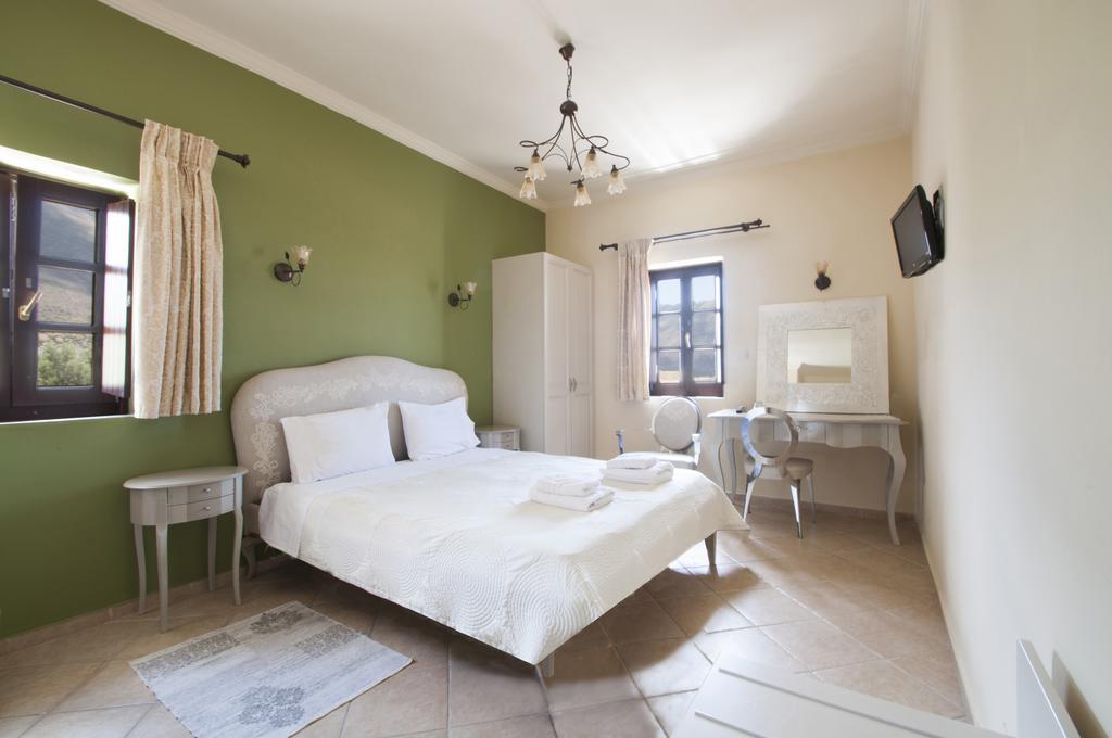 Areos Polis Boutique Hotel อาเรโอโปลิส ภายนอก รูปภาพ