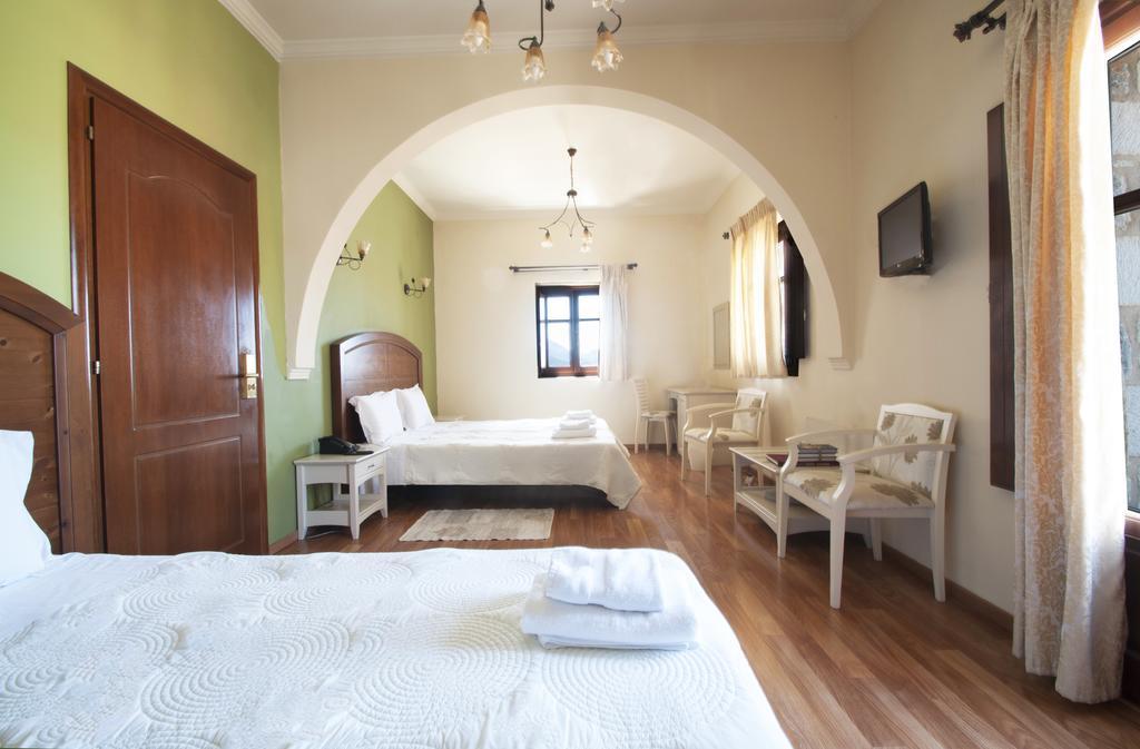 Areos Polis Boutique Hotel อาเรโอโปลิส ภายนอก รูปภาพ